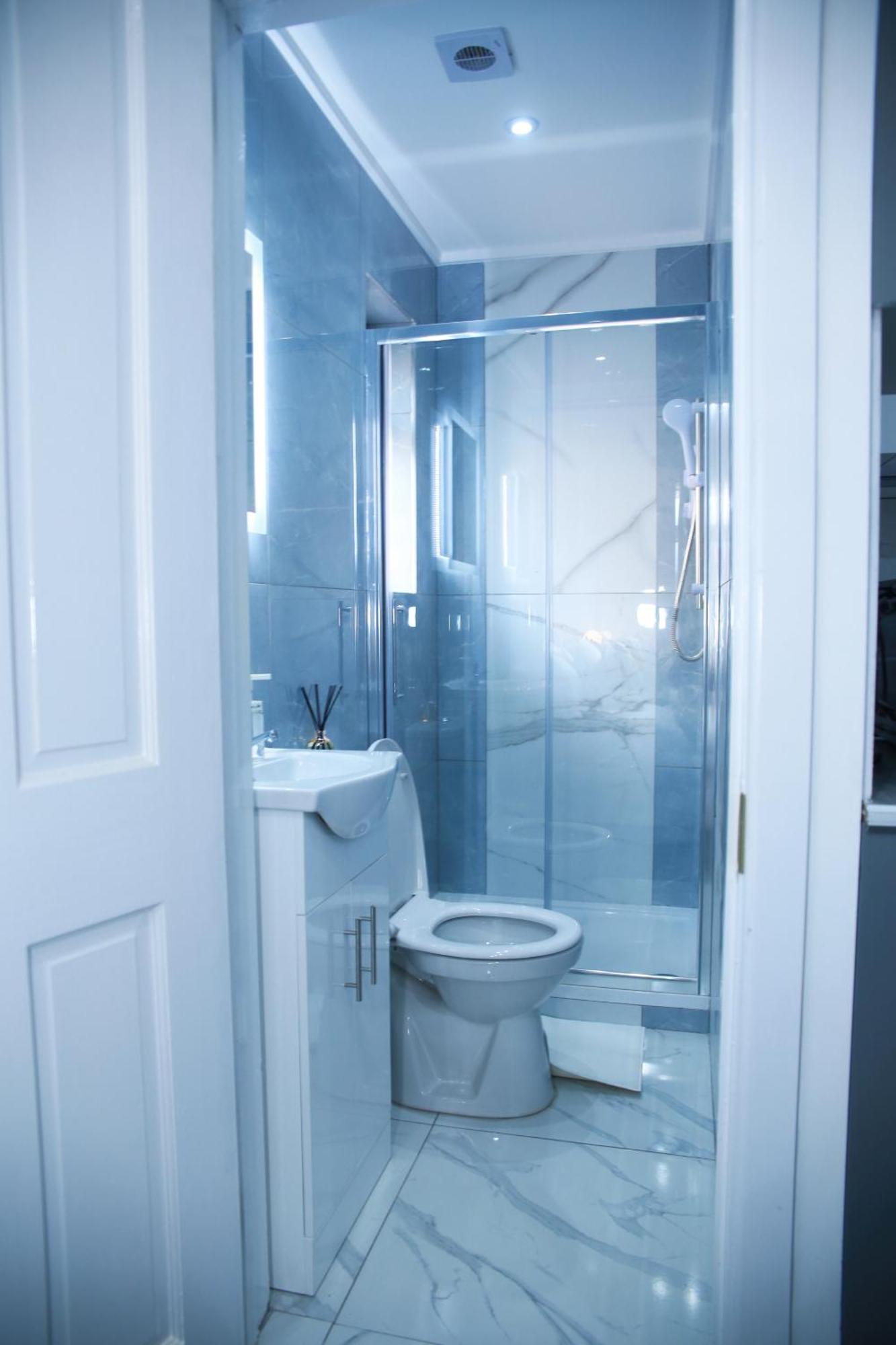 Harrow Luxury Flat With Free Parking. Leilighet London Eksteriør bilde
